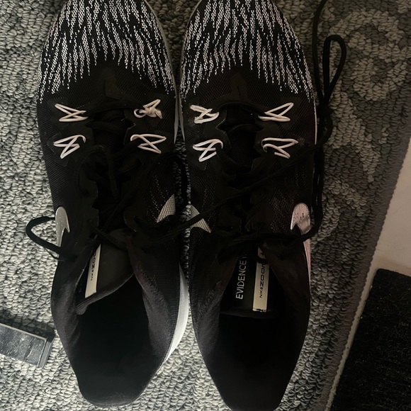 Nike 2020 Zoom Evidence 2 'Black Metallic Silver black white runners basketball - Picture 6 of 6